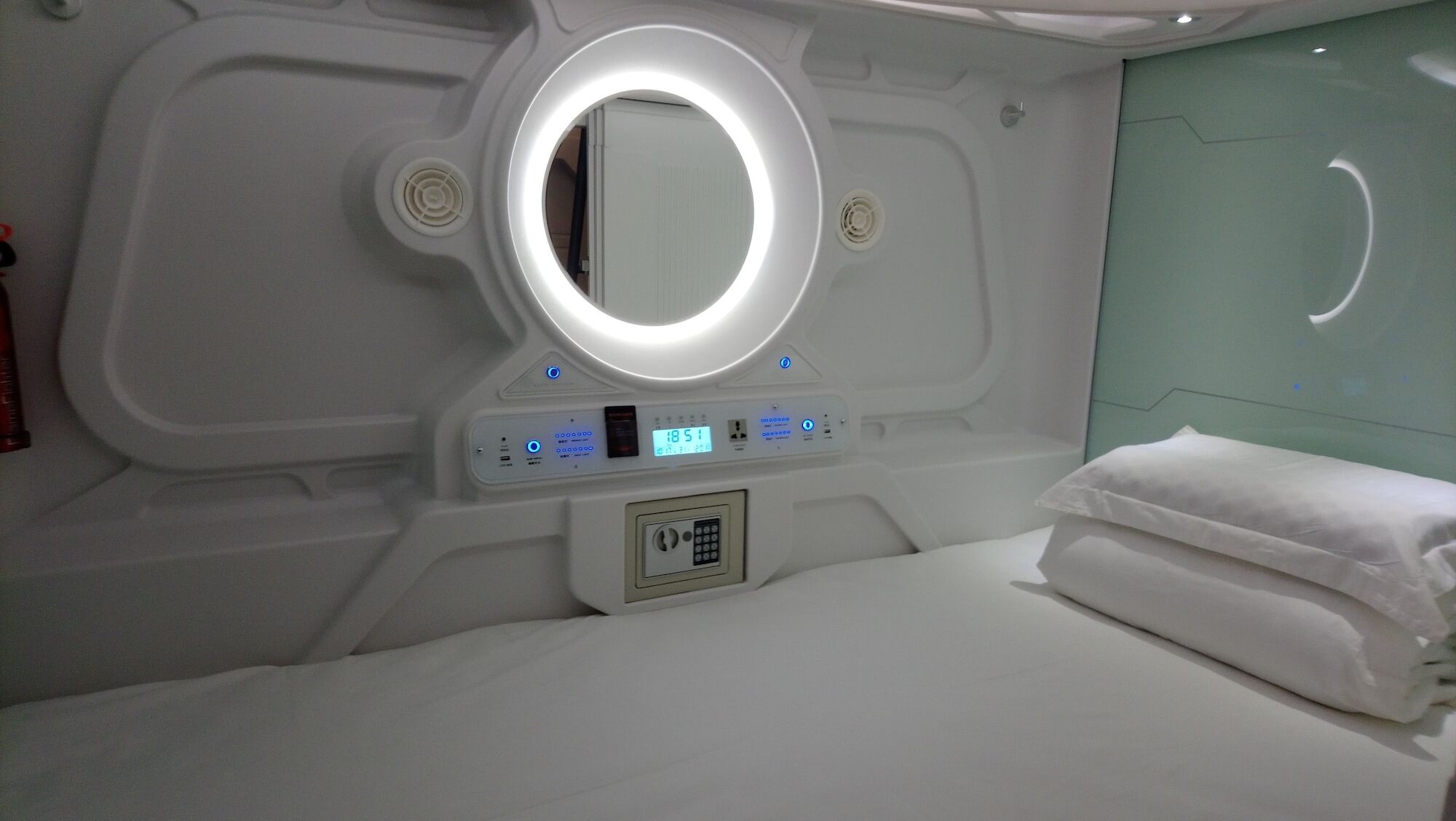 Stay With Me Capsules Hostel Malacca Eksteriør bilde